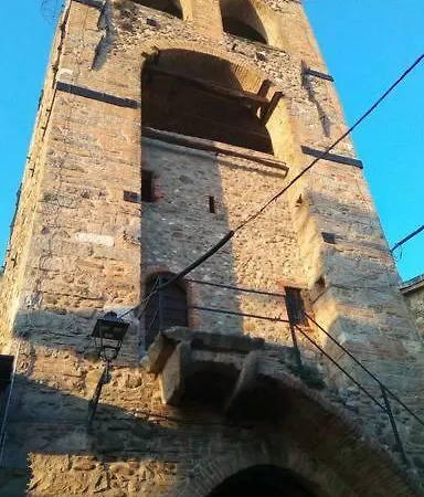 Sunrise In The Castle *