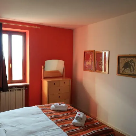 Sunrise In The Castle Apartment Bedizzole